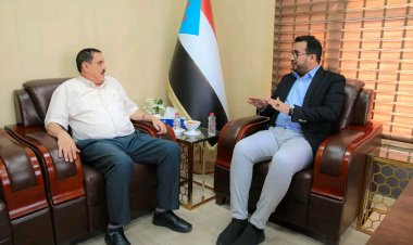 العولقي يلتقي مدير أمن العاصمة عدن اللواء الشعيبي