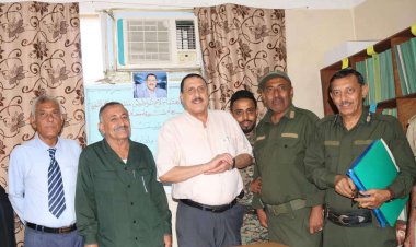 اللواء الشعيبي يطلع على أرشيف ضباط إدارة أمن العاصمة عدن بعد إعادة تنظيمة