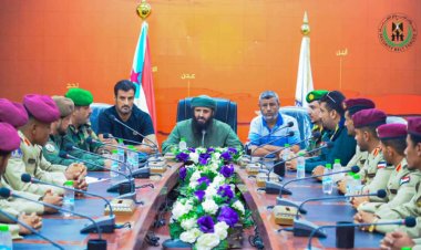 العميد الوالي يستقبل خريجي كلية زايد من منتسبي الحزام الأمني