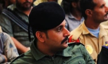 القائد طلال الكلدي: أيقونة عسكرية متوهجة بالعنفوان الثوري والولاء للوطن، فلن تطاله الاتهامات الباطلة لمصنع أسمنت الوحدة