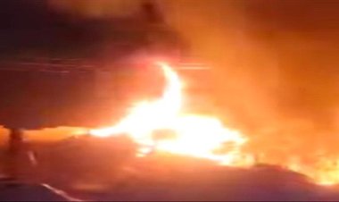 حريق هائل يلتهم عددًا من المساكن في المهرة