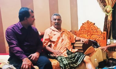 نائب رئيس انتقالي أبين يطمئن على صحه الشخصية السياسية والاجتماعية محمد عبده رامي