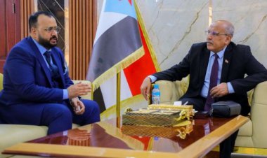 الكثيري يطلع على مشاريع الأشغال والطرق وسبل دعمها