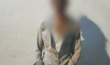 أمن العاصمة عدن يلقي القبض على متهم بسرقة مجوهرات وإحراق شقة بكريتر