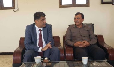 نائب رئيس انتقالي أبين يطلع على أوضاع كلية المجتمع التقنية