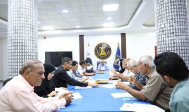 أمانة الانتقالي تبحث أنشطة منسقية المجلس في جامعة أبين