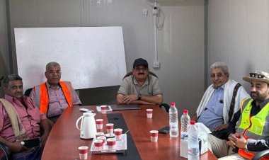 مدير الشركة الكندية المنفذة لسد حسان يطلع الشيخ العطوي على محطات العمل في المشروع