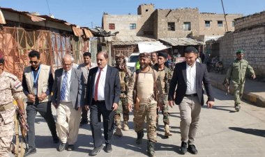 محافظ الضالع يتفقد الشوارع المنجزة في عاصمة المحافظة..