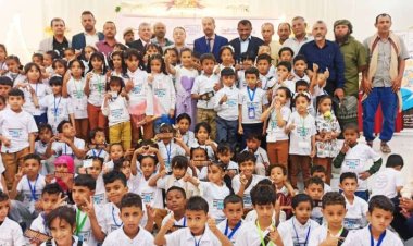 فريق التواصل وتعزيز الوعي السياسي بالمجلس الانتقالي يكرم أوائل الطلاب في مسابقة الحساب الذهني بأبين