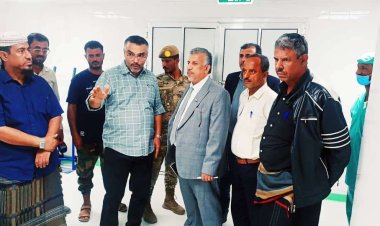 فريق التواصل وتعزيز الوعي السياسي بالمجلس الانتقالي يتفقد أوضاع مستشفى الرازي العام في أبين