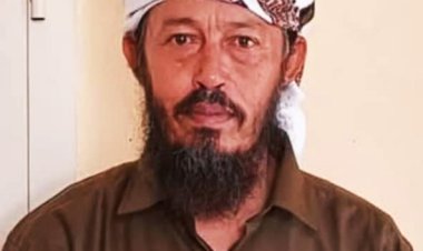 شيخ قبلي يوجه نداءً عاجلاً إلى رجال الخير ويافع عامة بضرورة دعم طلاب يافع كلد الجامعيين بالعاصمة عدن