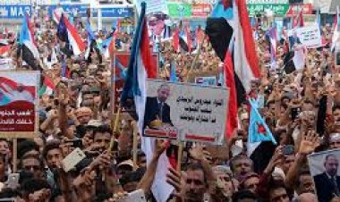 المجلس الانتقالي الجنوبي بين حرب الخدمات المفتعلة ومعركة استعادة الدولة