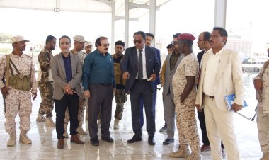 فريق التواصل يلتقي قيادة مؤسسة موانئ البحر العربي ويطلع على خدمات ميناء المكلا