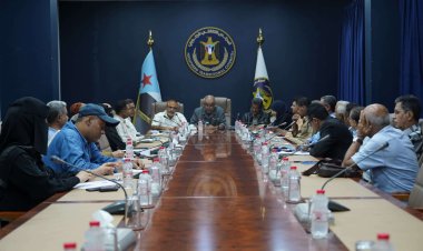 الهيئة المجتمعية تناقش مع منظمات المجتمع المدني تعزيز العمل الإنساني والتخفيف من معاناة المواطنين