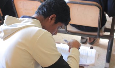 وزارة التعليم العالي والبحث العلمي تدشن امتحانات المفاضلة لمنح التبادل الثقافي للعام الجامعي 2025 - 2026م م للدراسة بالخارج بمجمع كليات فوه بجامعة حضرموت بالمكلا