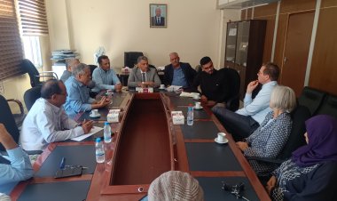 نائب محافظ عدن يناقش مع مدير وكالة (GIZ) إمكانية زيادة الدعم لمشاريع البنية التحتية