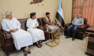 اليافعي يناقش مع قيادة اتحاد شباب الغد احتياجات تأهيل الإعلاميين في المهرة