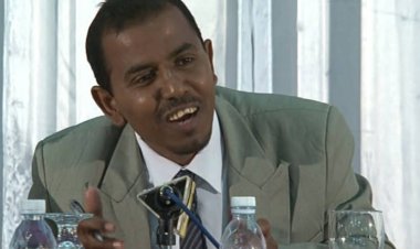 احذروا انتفاضة الحضارمة فالصيف قادم والكهرباء مغيبة