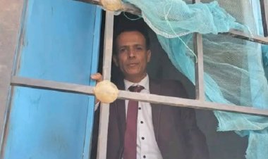 احتجاز محامٍ داخل محكمة حوثية في إب اليمنية لهذا السبب