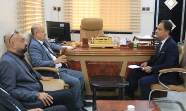 باعوم يلتقي رئيس مصلحة الضرائب في العاصمة عدن