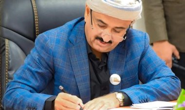 محافظ شبوة يوجه باعتماد 100 مليون ريال شهريًا حوافز للمعلمين بالمحافظة