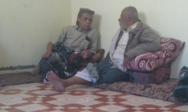 مدير عام الوضيع يؤدي واجب العزاء لآل شريَّم