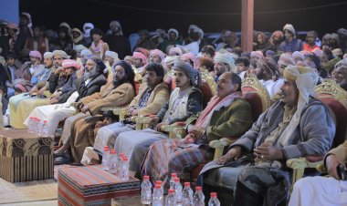 باكريت والجفري وبن عفرار يشهدون اختتام فعاليات مهرجان شباب الغد للمحالبة والمزاينة في أثوب بالمهرة