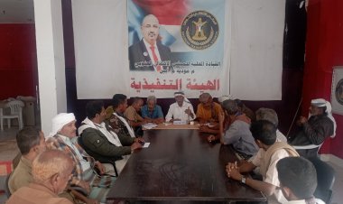 انتقالي مودية يشدد على ضرورة تعزيز التعاون والتنسيق المشترك بين اقسام الهيئة والجهات المختصة في السلطة المحلية بالمديرية