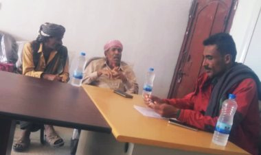 رئيس تنفيذية انتقالي أحور يلتقي عضو مجلس المستشارين الدكتور مبارك الحمصي