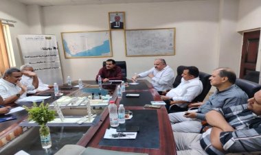 إجتماع في عدن يناقش تحديات قطاع الكهرباء والمعالجات اللازمة