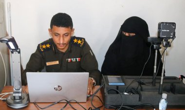 تدشين اصدار البطاقة الذكية لموظفي مؤسسة المياه بالعاصمة عدن