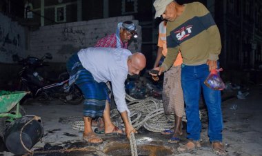 فرق الصرف الصحي بصيرة تنفذ أعمال تصفية في الخطوط الرئيسية للشبكة