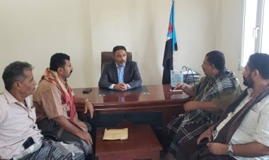 انتقالي أبين يناقش مستجدات الأوضاع في مديرية مكيراس ويؤكد على أهمية دعمها وتحريرها