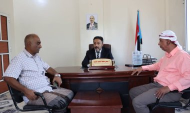 رئيس انتقالي أبين يلتقي مدير عام زنجبار ويؤكد دعمه لجهود السلطة المحلية بعاصمة المحافظة