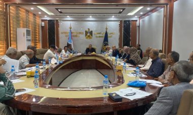 مجلس المستشارين يثمن قرار الرئيس الزٌبيدي بتشكيل مجلس شيوخ الجنوب العربي