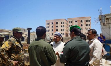 القوات الأمنية في سقطرى تنفذ حملة موسعة لمكافحة القات وتغلق 18 محلاً وتضبط 24 بائعاً