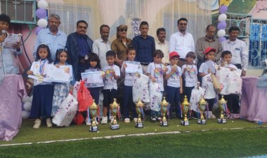 أوائل الأوائل  يكرمون بحفلا مهيبا.