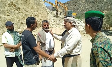 رئيس انتقالي سرار  يتفقد سير العمل في مشروع طريق باتيس-رصد