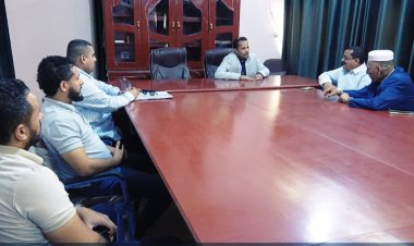 محافظ ابين يلتقي مدير الشركة الكندية المنفذة لمشروع سد حسان والمستثمر محمد حسين المنصب