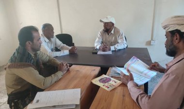 انتقالي زنجبار يتفقد مكتب إدارة جهاز محو الأمية وتعليم الكبار بالمديرية