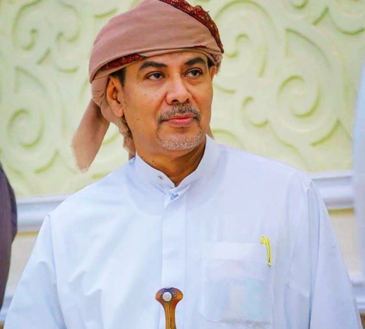 مدير عام مصلحة شؤون القبائل بالوادي ، الشيخ خالد محمد الكثيري ، يدعو إلى الإلتزام بقرارات اللجنة الأمنية العليا حرصا على وحدة واستقرار حضرموت