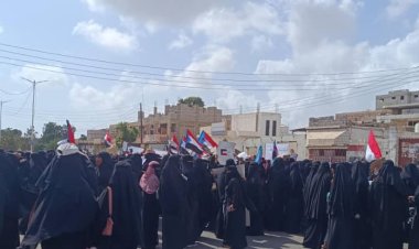 نص البيان الصادر لثورة حرائر أبين خلال الوقفة الاحتجاجية الحاشدة