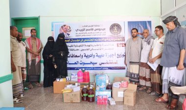 انتقالي المهرة يدعم مستشفى سيحوت العام بأجهزة طبية وإسعافات أولية