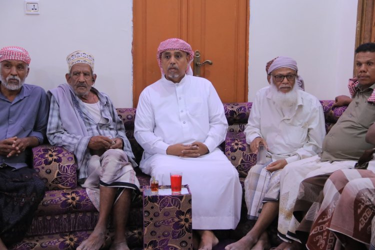 قبيلة آل بن عَباد الكِندي تعقد لقاءً تعارفيًا نحو مسارًا جديدًا للمَّ الشمل وتعزيز الروابط بين أبناءها