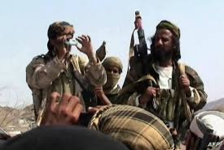 ضربات حاسمة: مقتل 5 من قيادات القاعدة في غارات أمريكية بأبين
