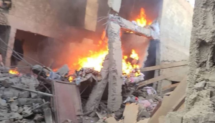 انفجار حوثي يحوّل حيًا سكنيًا بتعز إلى مقبرة جماعية للمدنيين
