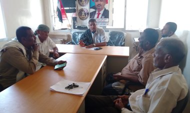 انتقالي زنجبار ومكتب الأشغال يبحثان تعزيز الوضع الصحي والرقابي في المديرية