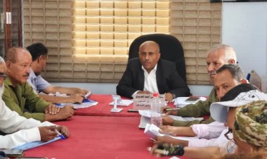 الضالع .. الحريري يشدد على التصحيح والمحاسبة خلال ترأسه الاجتماع النصف سنوي التنفيذي بمديرية الحصين