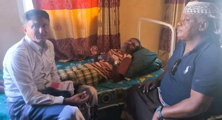 الشاذلي يطمئن على صحة ثعلب الملاعب نشطان