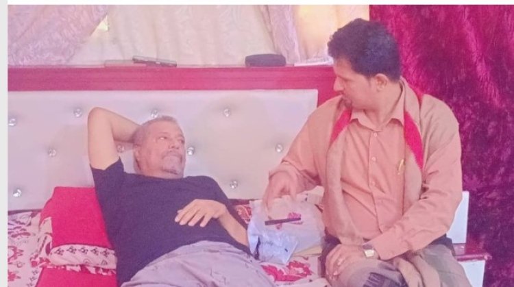 مدير إعلام أبين يطمئن على صحة الوكيل جرفوش ويناشد بإنقاذ حياته .